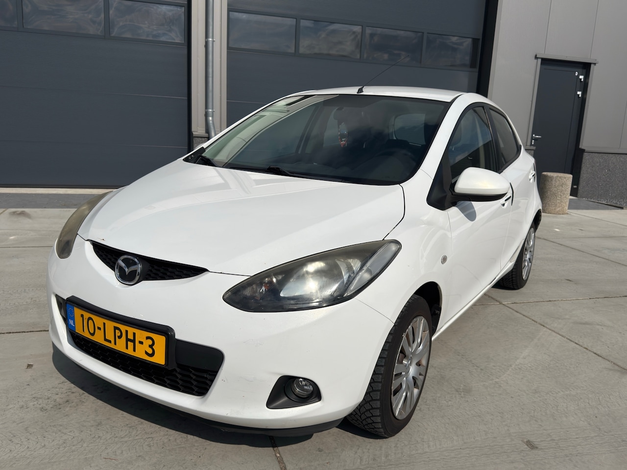 Mazda 2 - 1.3 S airco elektrische ramen - AutoWereld.nl