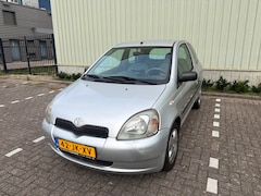 Toyota Yaris - 1.0-16V VVT-i YORIN|LEES TEKST