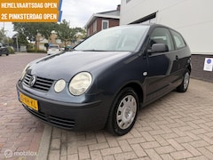 Volkswagen Polo - 1.4-16V AUTOMAAT/ AIRCO