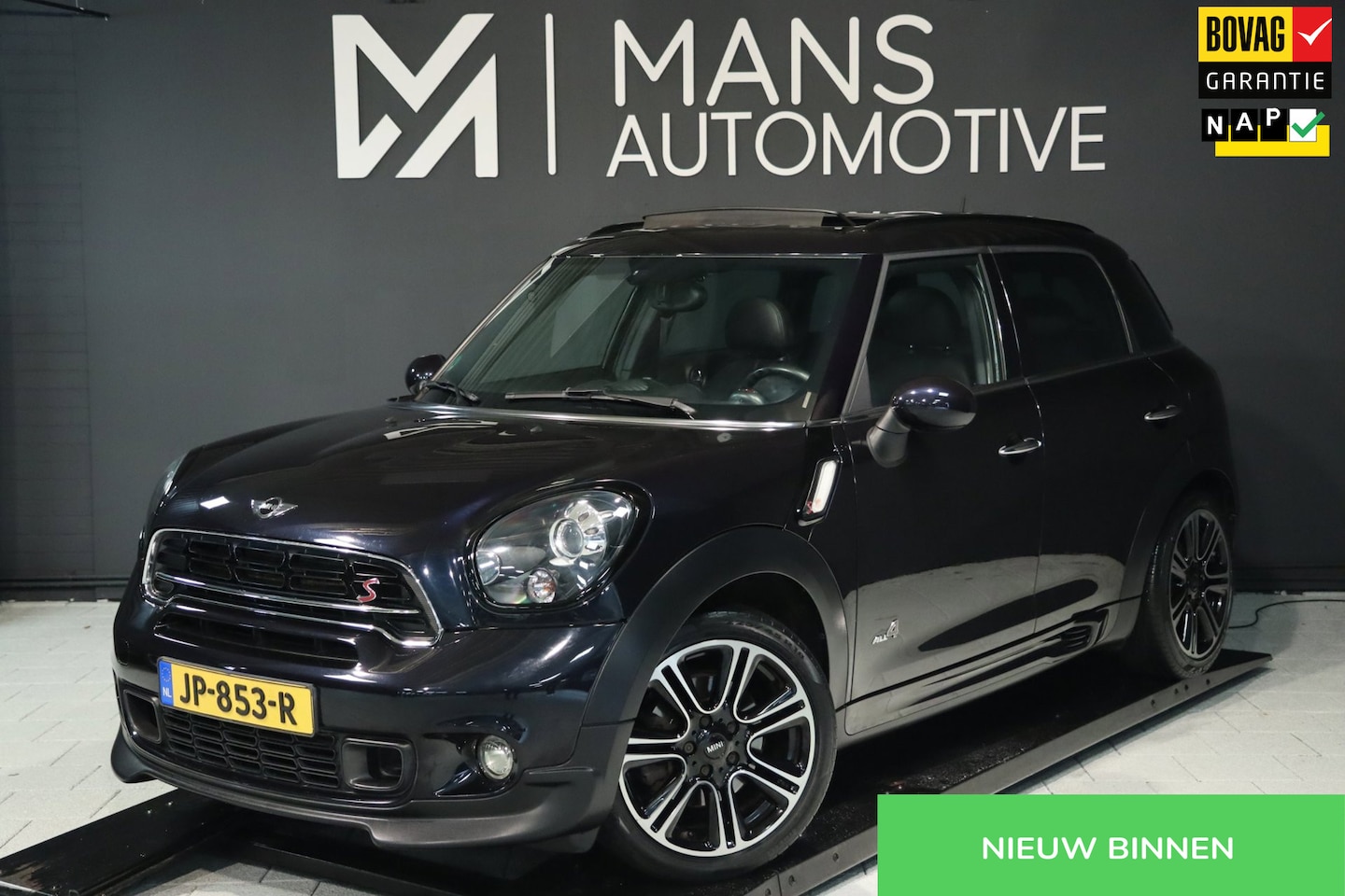 MINI Countryman - 1.6 Cooper S ALL4 Chili / PANO / KEYLESS / HK / NAP! / STOELVERW - AutoWereld.nl