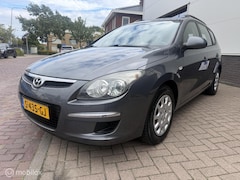 Hyundai i30 CW - 1.4i Blue Dynamic