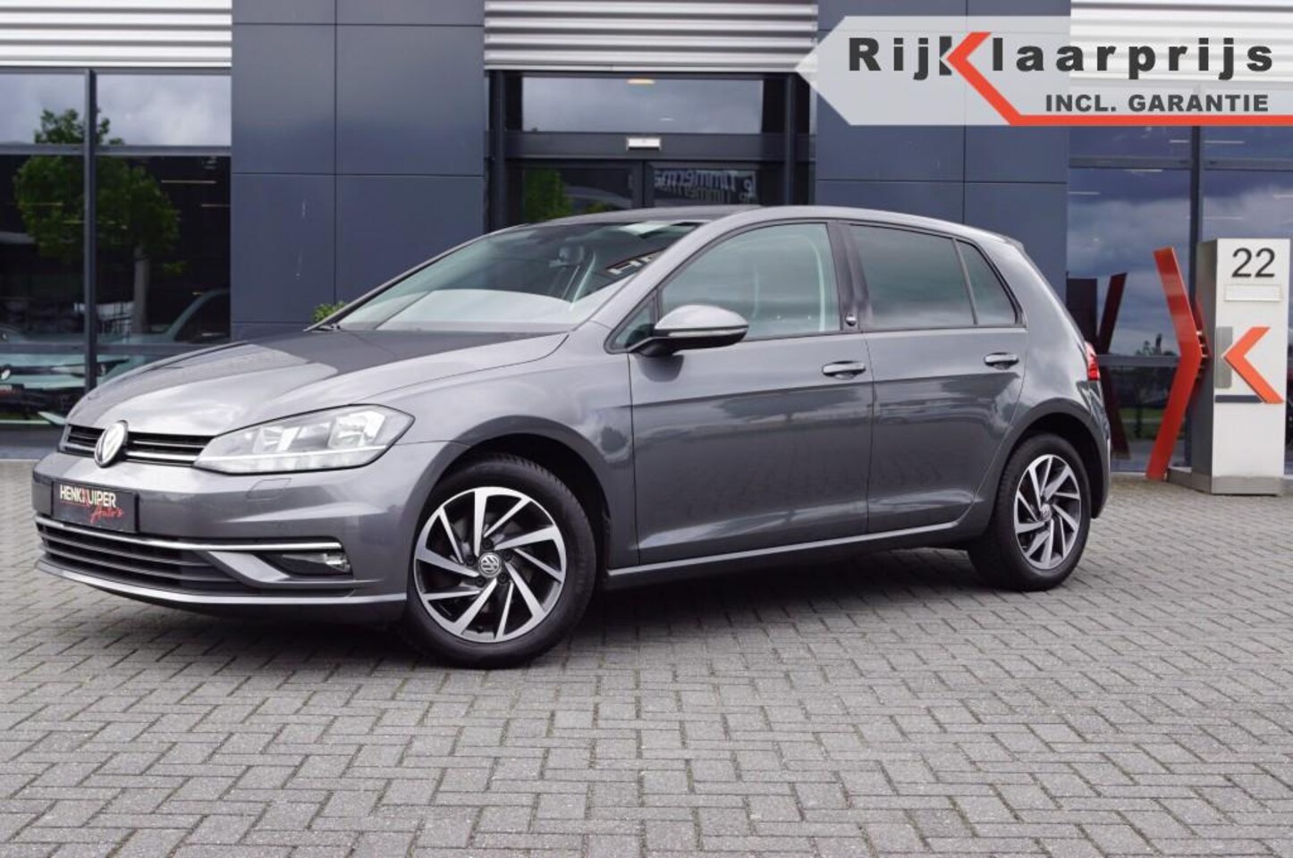 Volkswagen Golf - 1.4 TSI Sound 125pk/ Trekhaak wegklb./ Navi / ACC/ Climatronic/ App-Connect/ PDC - AutoWereld.nl