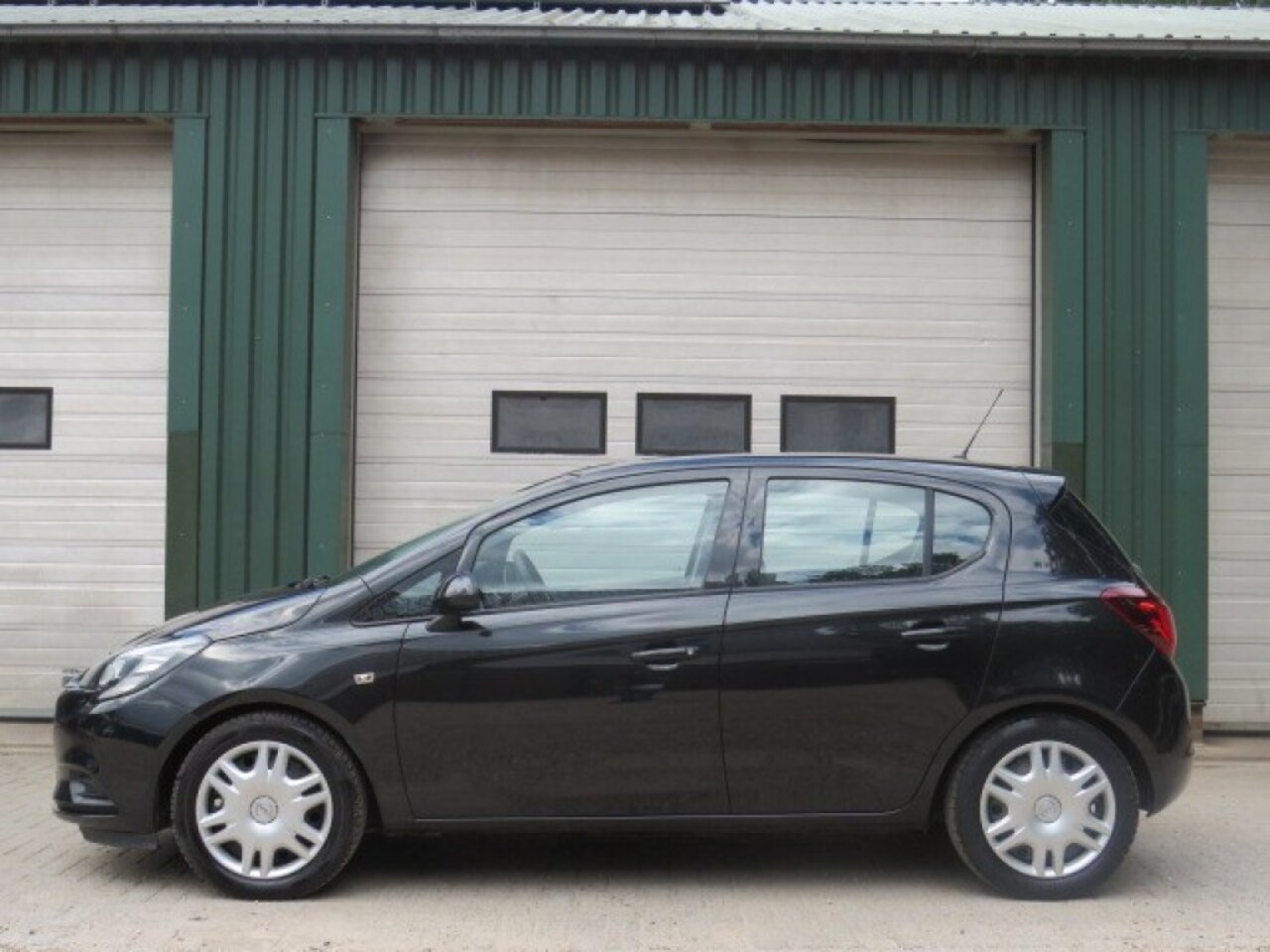 Opel Corsa-e - 1.4 BUSINESS+ - AutoWereld.nl