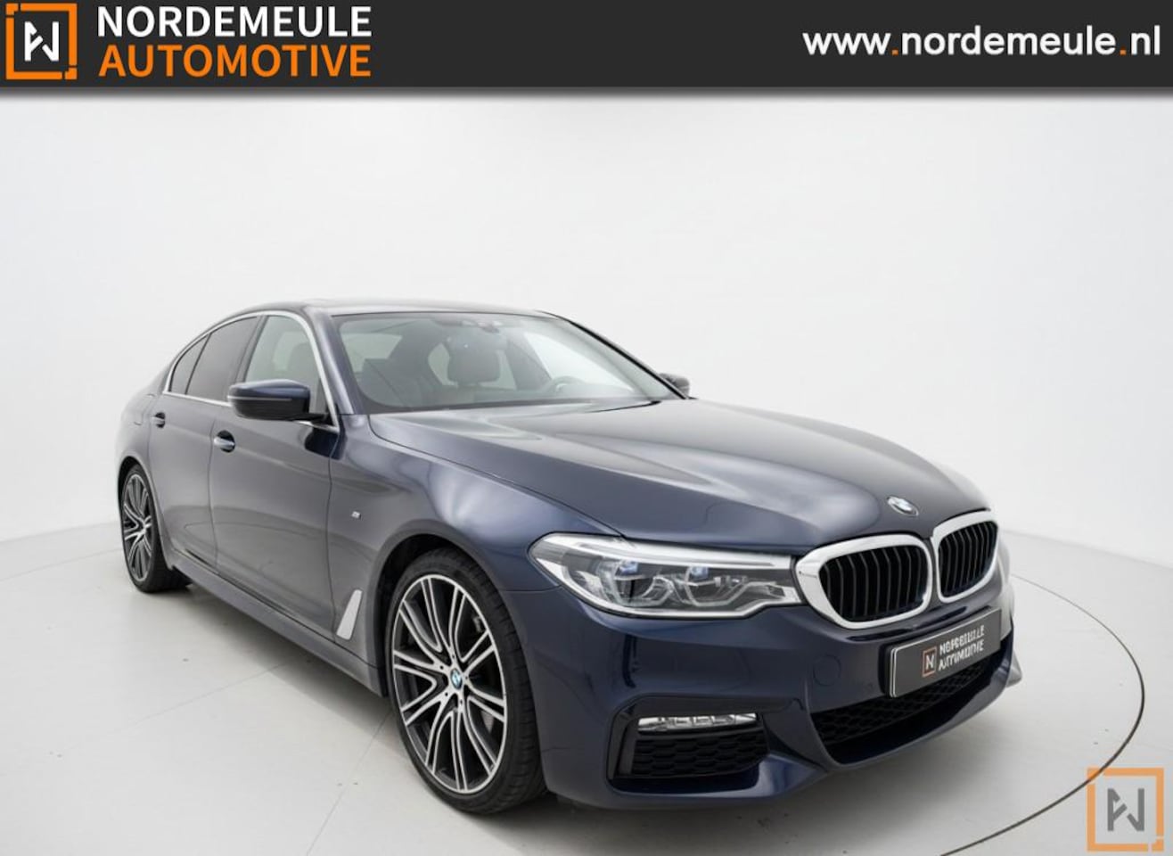 BMW 5-serie - 530D HIGH EXE M Sport, Xenon, Pano, Leder - AutoWereld.nl