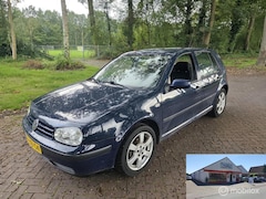 Volkswagen Golf - 1.6 Trendline