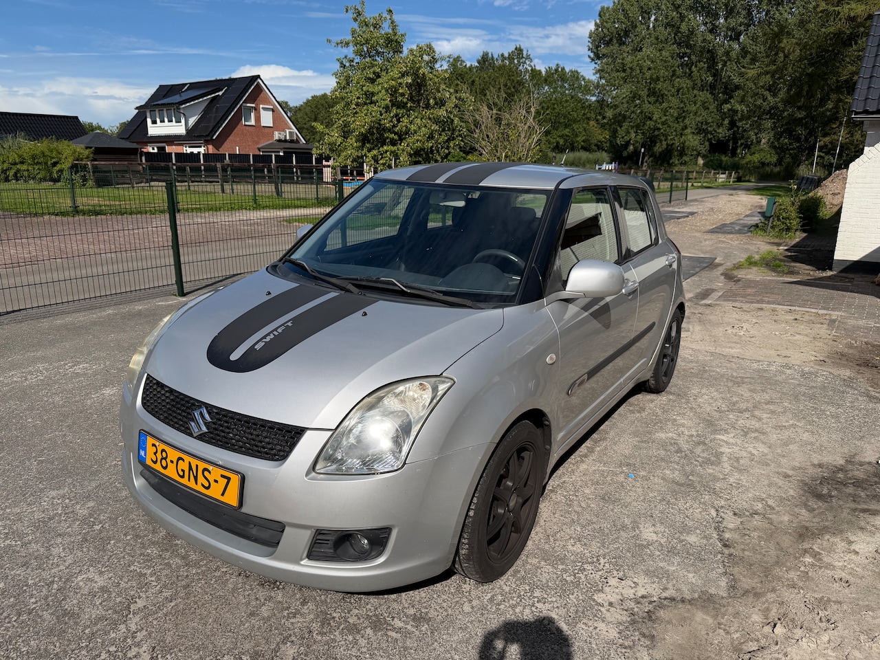 Suzuki Swift - 1.3 Shogun - AutoWereld.nl