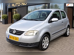 Volkswagen Fox - 1.2 Trendline €1.495, - LM-Velgen NAP APk Zuinig