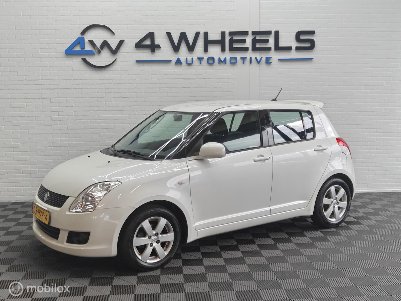 Suzuki Swift - 1.3 Comfort 1.3 Comfort - AutoWereld.nl