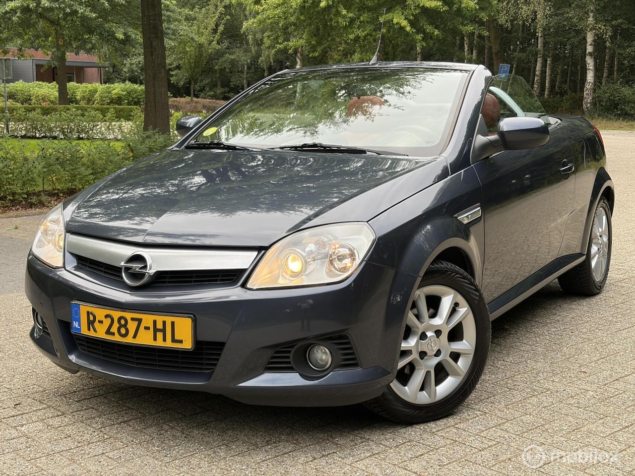 Opel Tigra TwinTop - 1.4-16V Linea Nera..Automaat, Leer - AutoWereld.nl
