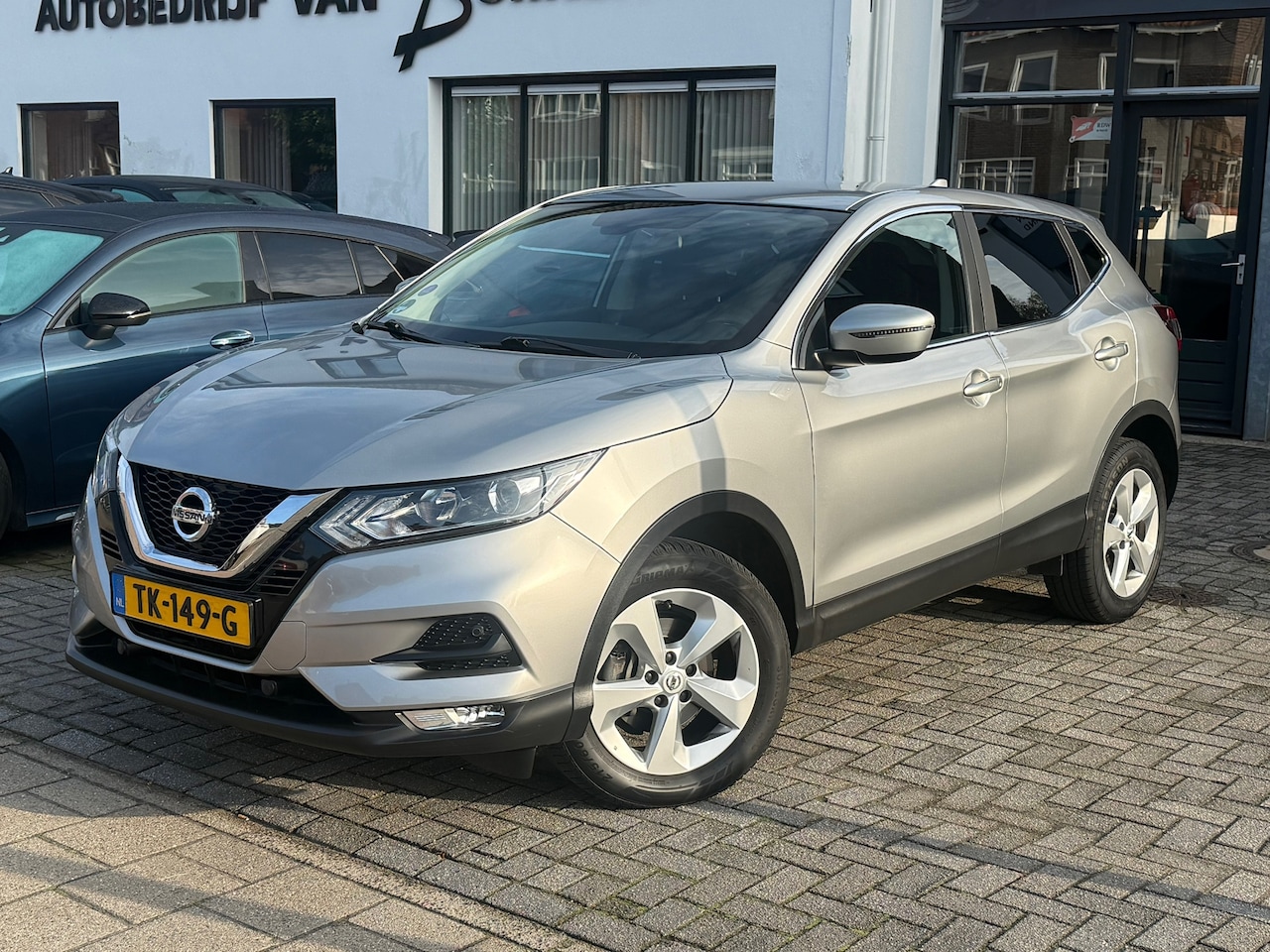 Nissan Qashqai - 1.2 Acenta 1.2 Acenta, Trekhaak,Achteruitrij camera,Navigatie,Climate control,Parkeersensoren - AutoWereld.nl