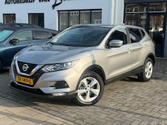Nissan Qashqai - 1.2 Acenta, Trekhaak, Achteruitrij camera, Navigatie, Climate control, Parkeersensoren