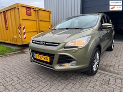 Ford Kuga - 1.6 Titanium