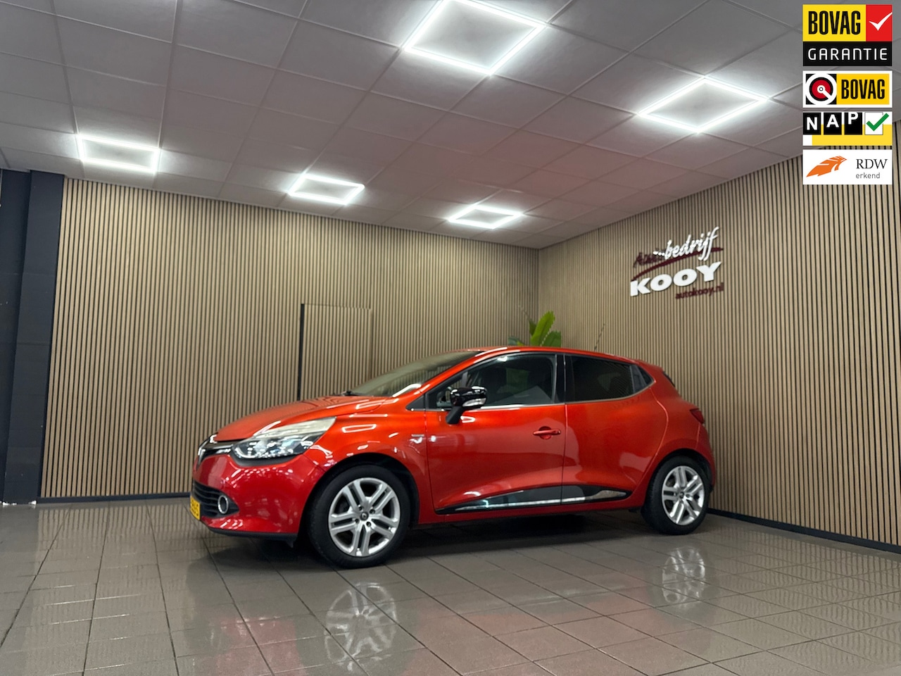 Renault Clio - 0.9 TCe Limited * Afn. Trekhaak / Navigatie / Cruise control / NL Auto * - AutoWereld.nl