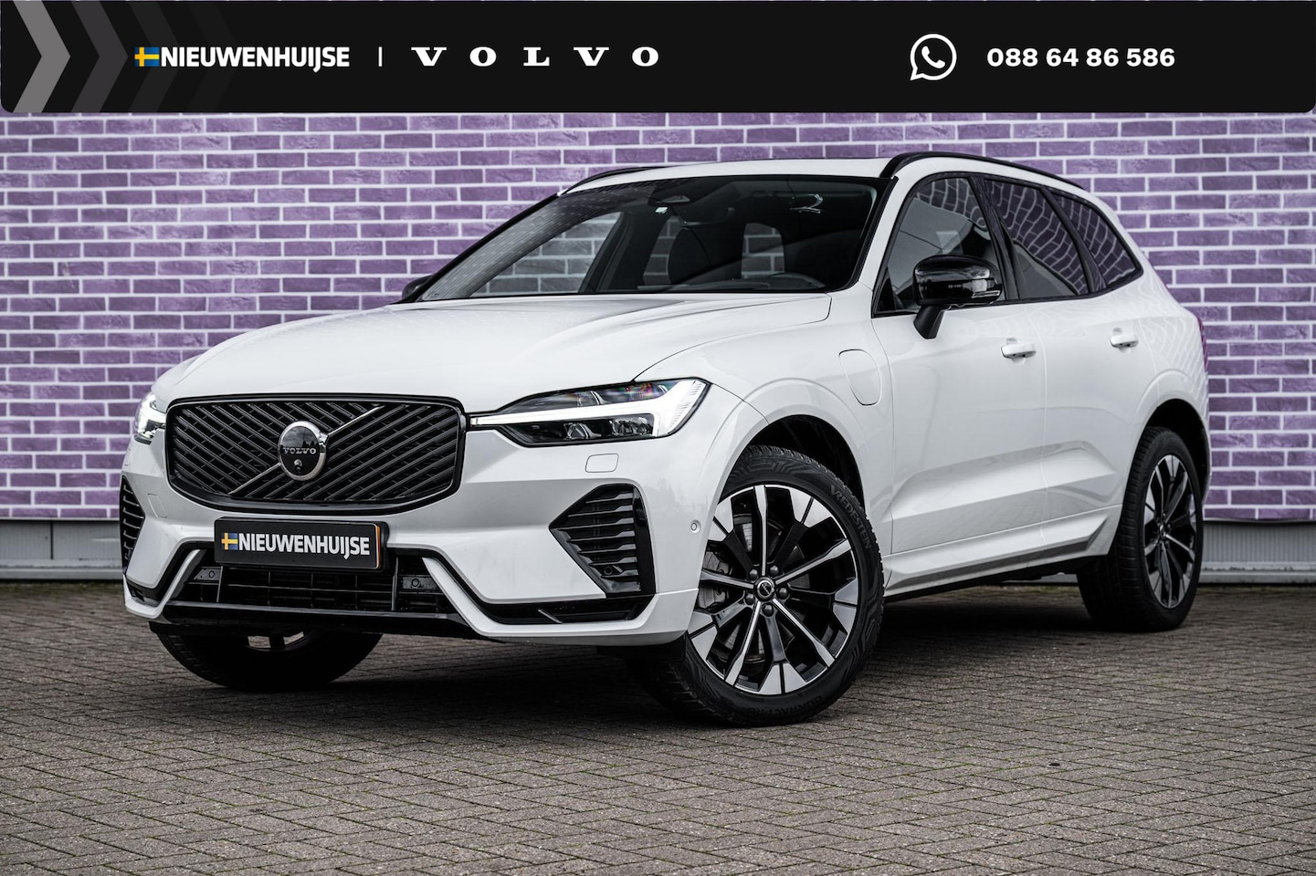 Volvo XC60 - 2.0 T6 Plug-in hybrid AWD Ultra Dark | SOH 100% | Panoramadak | Luchtvering | Trekhaak | H - AutoWereld.nl
