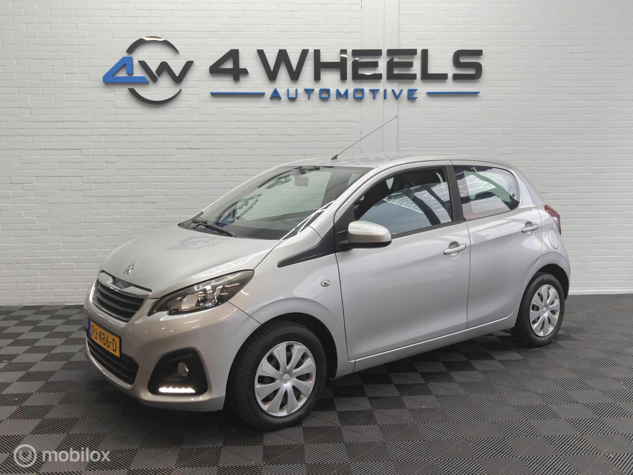 Peugeot 108 - 1.0 e-VTi Active TOP! 1.0 e-VTi Active TOP! - AutoWereld.nl