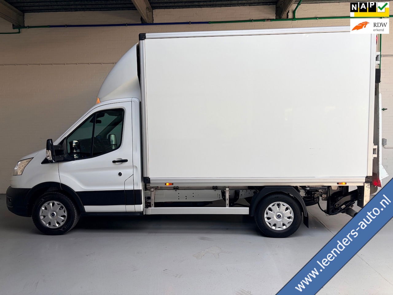Ford Transit - KOELWAGEN BAKWAGEN LAADKLEP AUTOMAAT 350 2.0 TDCI 130pk Trend ORIGINEEL NEDERLANDSE BUS! 1 - AutoWereld.nl