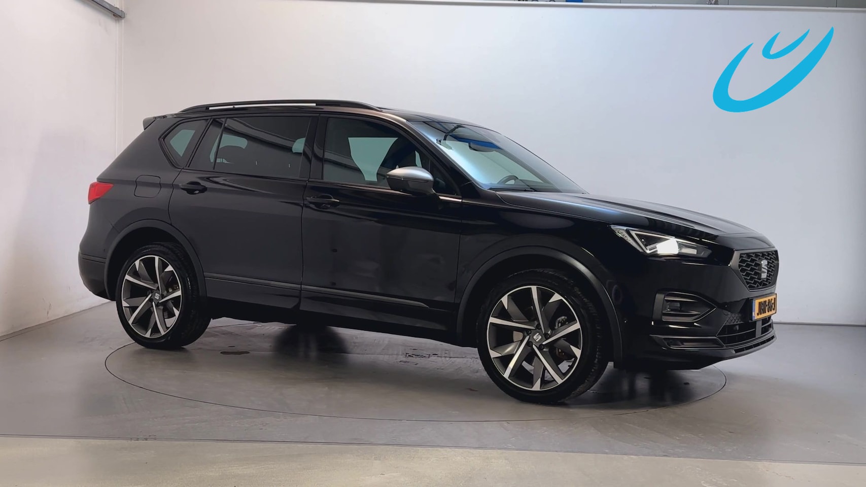 SEAT Tarraco - 1.4 TSI e-Hybrid PHEV FR Business Intense Panoramadak Stoelverwarming LED Camera Trekhaak - AutoWereld.nl