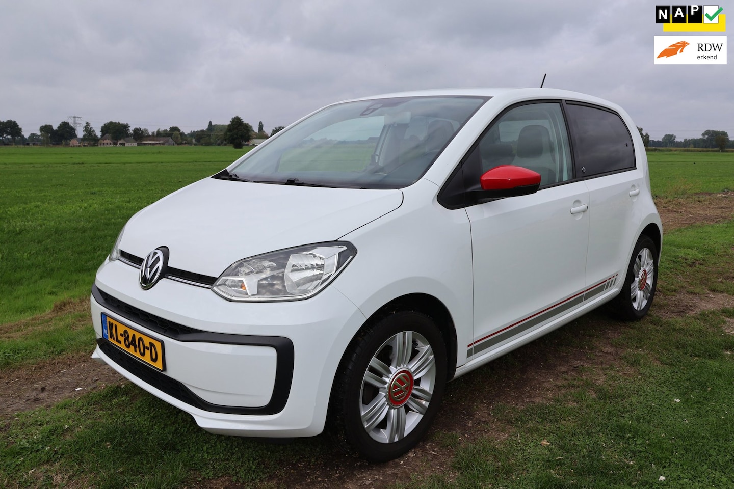 Volkswagen Up! - 1.0 BMT up! BEATS|Airco|Bluetooth|NL-auto-NAP|APK-Nieuw|Zeer nette auto - AutoWereld.nl