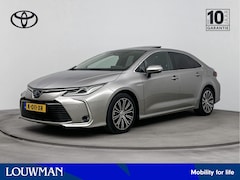 Toyota Corolla - 1.8 Hybrid Executive | Navigatie | Glazen Schuifdak | Half Leder | Stoel & Stuur Verwarmin