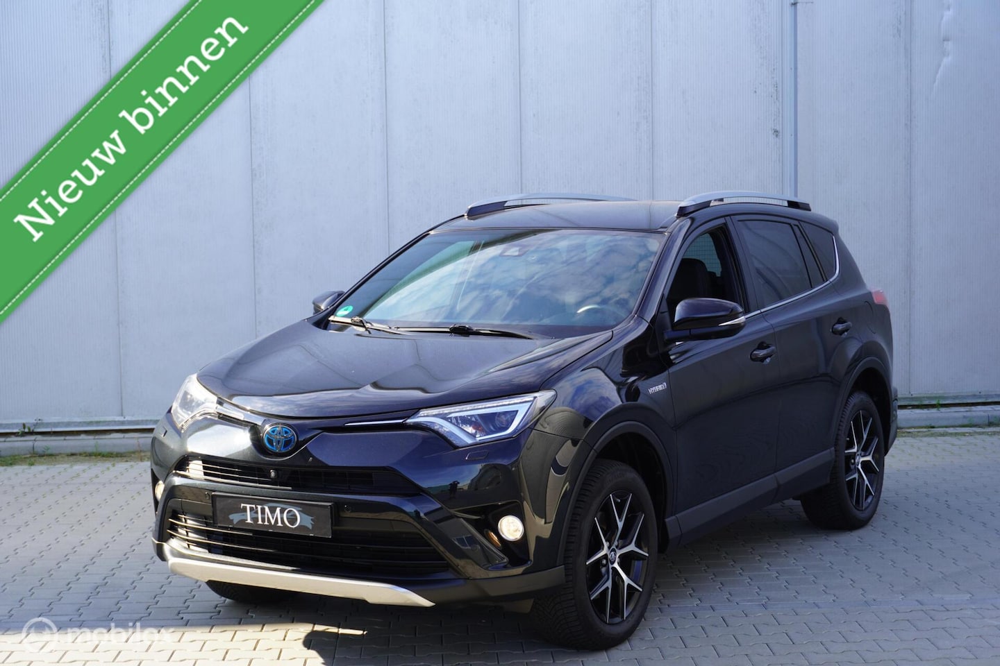 Toyota RAV4 - 2.5 Hybrid AWD Style 64.181 KM - AutoWereld.nl