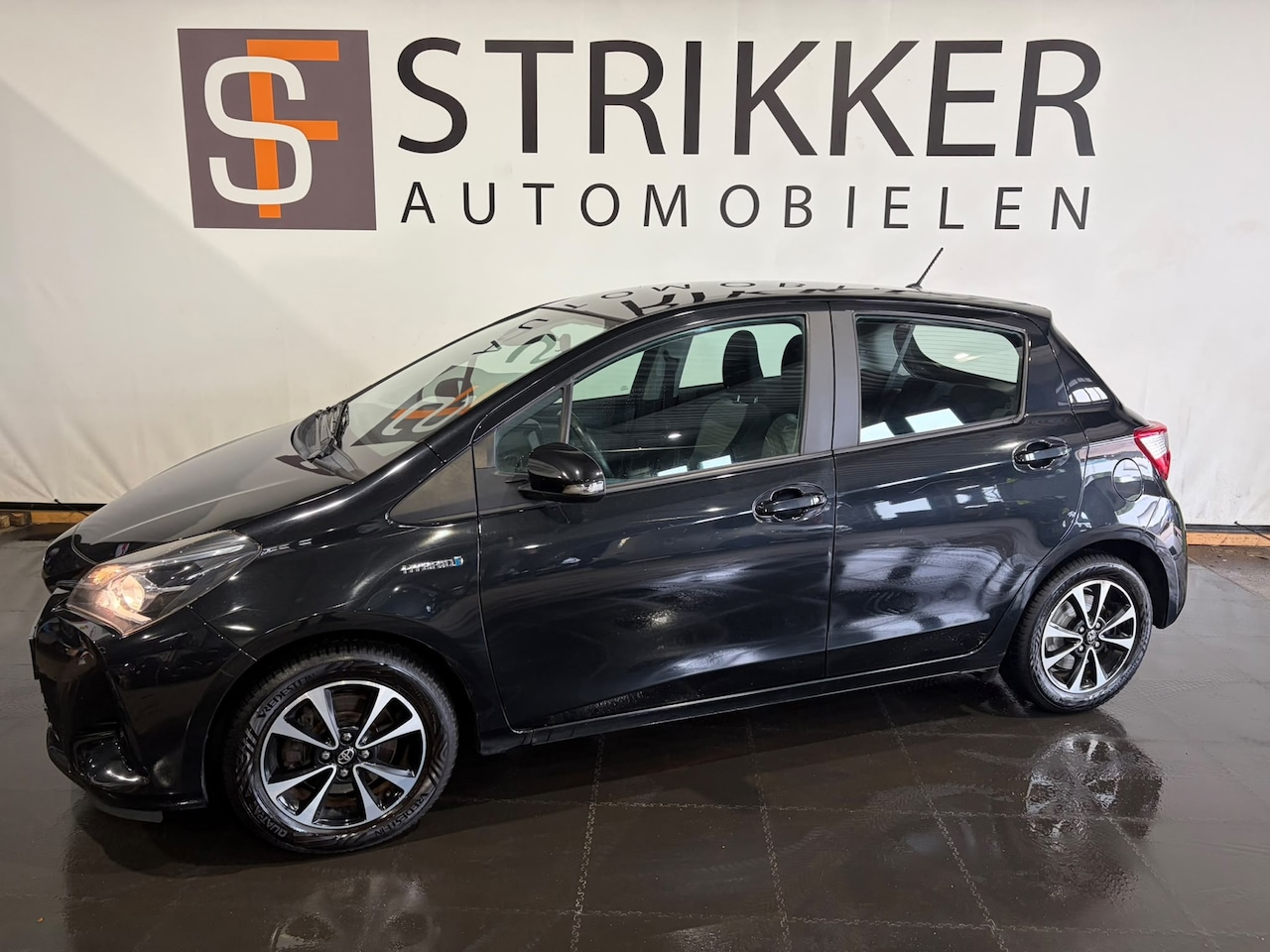 Toyota Yaris - 1.5 Hybrid Active 1.5 Hybrid Active - AutoWereld.nl