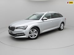 Skoda Superb Combi - 1.4 TSI iV Style * AUTOMAAT * Trekhaak * Navigatiesysteem * Elektr. Kofferklep