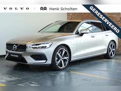 Volvo V60 - T6 Plug-in hybrid AWD Essential | Lederen bekleding | BLIS | Parkeersensoren voor + achter