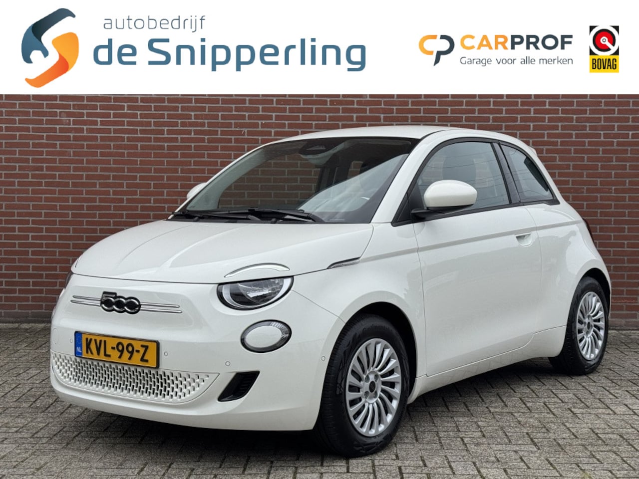 Fiat 500e - 42 kWh CARPLAY SOH 98% CRUISE STOELVW PDC CAMERA DAB - AutoWereld.nl