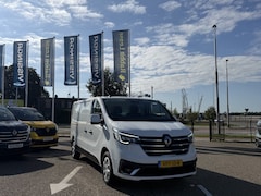 Renault Trafic - L2H1 | Work Edition| Trekhaak | Camera | Navi | €297 p/m