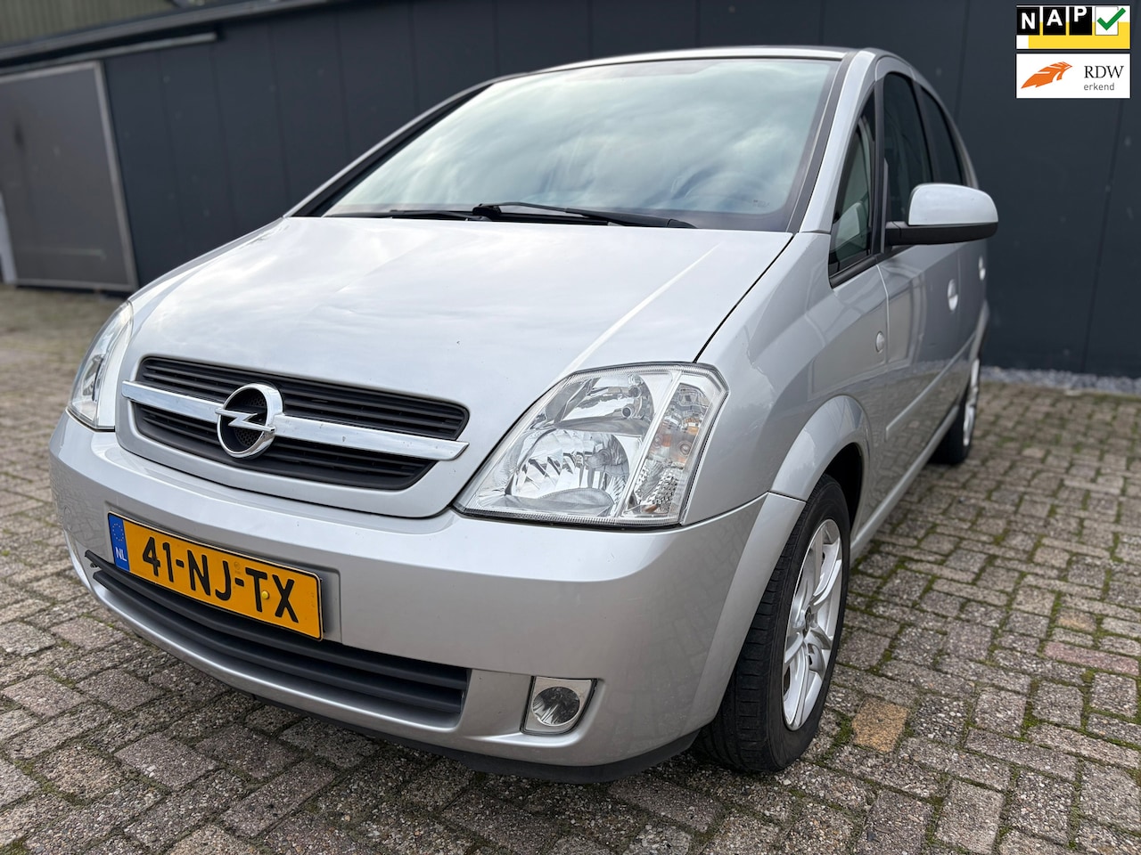 Opel Meriva - 1.6 Cosmo/Airco/Cruise/Trekhaak/E.ramen/Nette auto!! - AutoWereld.nl