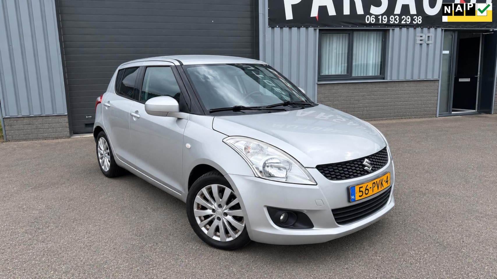 Suzuki Swift - 1.2 Exclusive EASSS Airco+Cruise+Key Less - AutoWereld.nl