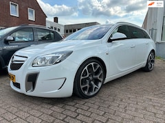 Opel Insignia Sports Tourer - 2.8 T OPC 4x4 * AUTOMAAT * 360 PK * ELEC. ACHTERKLEP