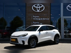 Lexus LBX - Business Line 2WD Limited Automaat 136pk | Dodehoekdetectie | Stoelverwarming | Draadloze