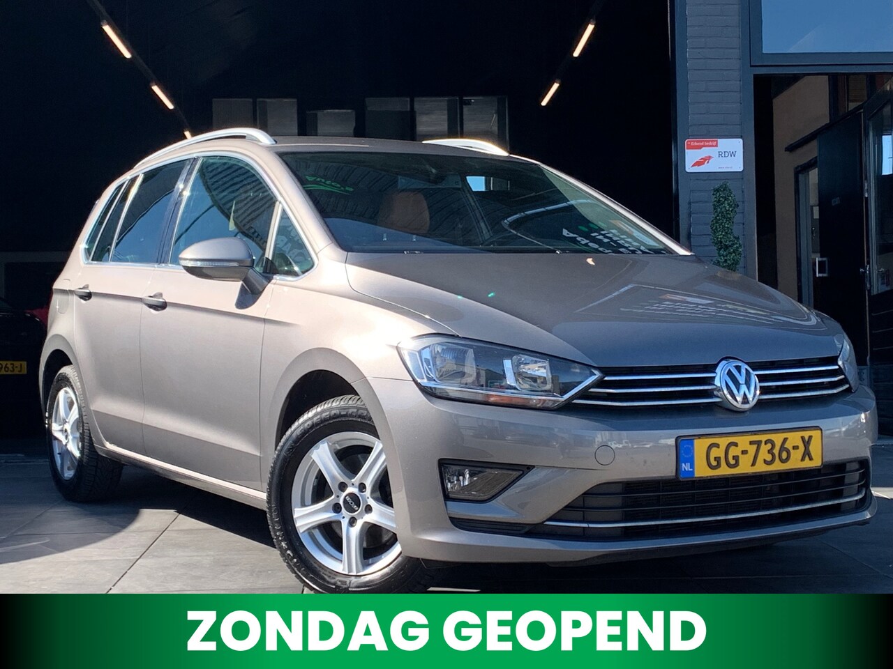 Volkswagen Golf Sportsvan - 1.2 TSI Business Edition|1eEIG|NAP - AutoWereld.nl