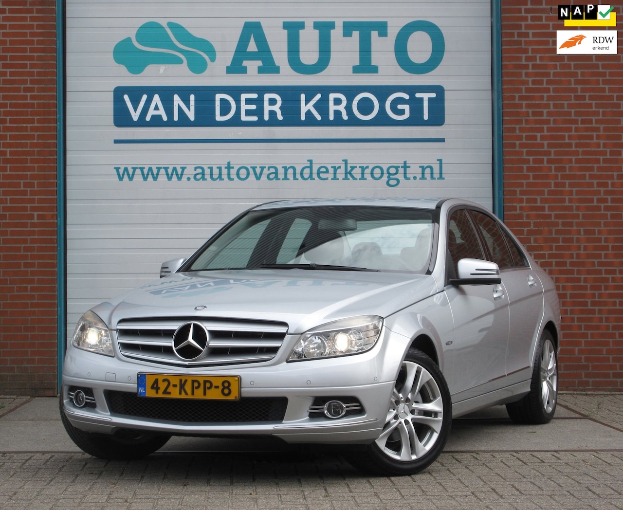 Mercedes-Benz C-klasse - 200 CGI BlueEFFICIENCY Avantgarde 200 CGI BlueEFFICIENCY Avantgarde, Automaat, Trekhaak, NL auto. - AutoWereld.nl