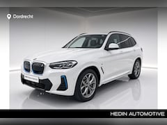 BMW iX3 - Executive 80 kWh | 19" | Panorama | Trekhaak | Driving Assistant Professional