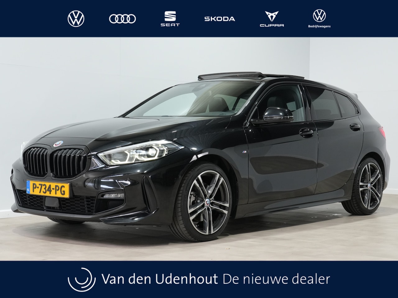BMW 1-serie - 118i Executive 50 Jahre Editie M Sport Panoramadak 300 - AutoWereld.nl