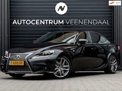 Lexus IS - 300h F-Sport Line 223 PK LEDER/CARPLAY/STOELVENTILATIE/PREMIUM SOUND