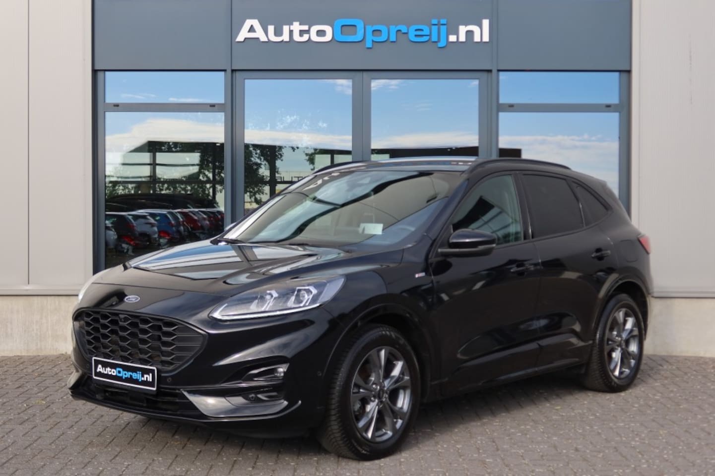 Ford Kuga - 1.5 EcoBoost ST-Line X 150pk Trekhaak 1800kg, Winter Pack, Head-up, BenO, Camera v+a - AutoWereld.nl