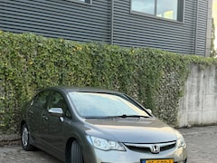 Honda Civic - 1.3 Hybrid