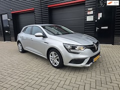 Renault Mégane - 1.5 Blue dCi Limited |NAVIGATIE | AIRCO |PDC | LED | CRUISE CONTROL | NW APK