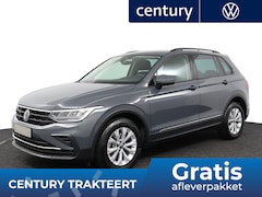 Volkswagen Tiguan - 1.4 TSI eHybrid Life-Edition / Clima / Camera / Pdc