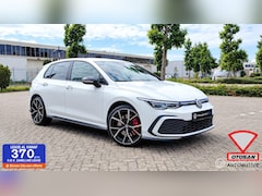 Volkswagen Golf - 8 1.4 GTE eHybrid 245PK |IQ|CAMERA|19''|NAP|