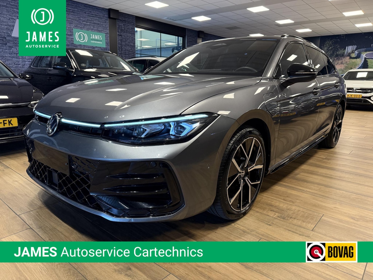 Volkswagen Passat Variant - 1.5 eTSI R-Line Edition PHEV|PANO|TREKHAAK|NAVI|CARPLAY|MEMORY SEAT|STOEL/STUUR VERW.|ACC| - AutoWereld.nl