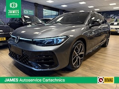Volkswagen Passat Variant - 1.5 eTSI R-Line Edition PHEV|PANO|TREKHAAK|NAVI|CARPLAY|MEMORY SEAT|STOEL/STUUR VERW.|ACC|