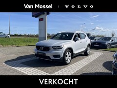 Volvo XC40 - T2 Momentum Pro | Parkeercamera | Keyless Entry | Handgeschakeld |