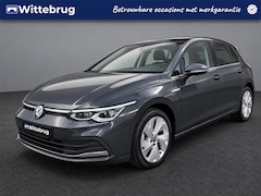Volkswagen Golf - 1.5 eTSI Style DSG Automaat / Stoel verwarming / achteruitrij camera / Velours bekleding /