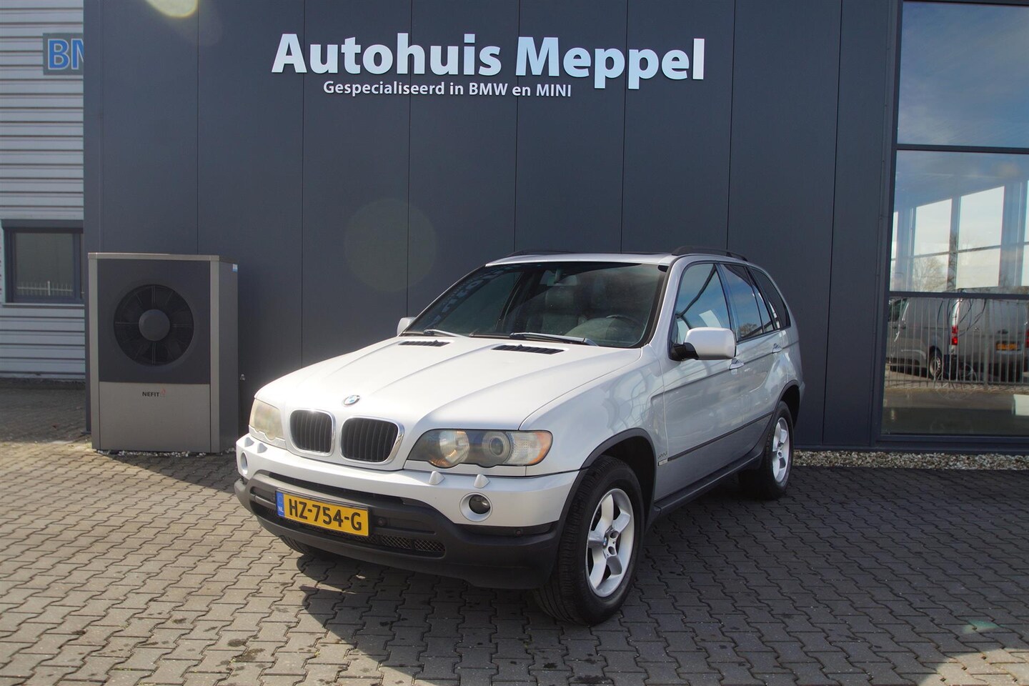 BMW X5 - 3.0d bijna Yountimer 25jaar | Trekhaak | Sportpakket | Automaat | Cruise Control | Xenon - AutoWereld.nl