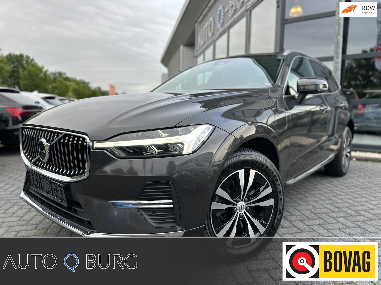 Volvo XC60 - 2.0 T6 Plug-in hybrid AWD| 1 eig.| Zeer netjes| Volledig dealer OH| Panorama| Stuur\stoel - AutoWereld.nl