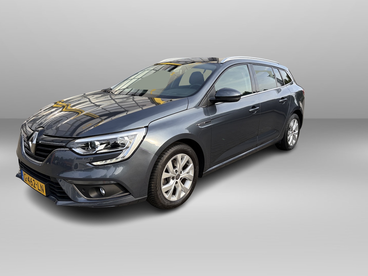 Renault Mégane Estate - 1.2 Limited Trekhaak * Camera * Navigatie * Stoelverwarming * Cruise * Parkeersensoren - AutoWereld.nl